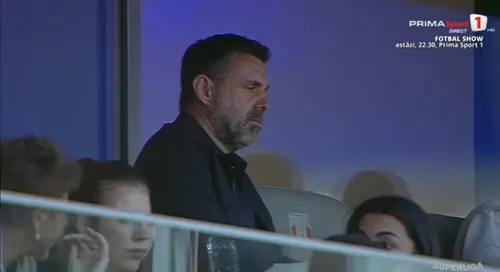 Zeljko Kopic, în tribună la FCSB - FC Botoșani FOTO Captură Prima Sport  (3).jpeg