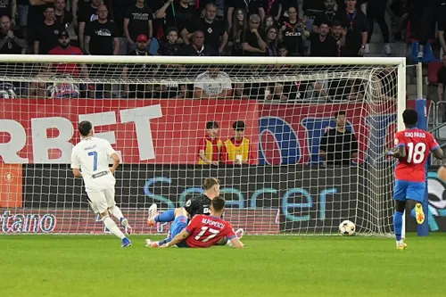 FCSB - FC Botoșani Foto Iosif Popescu - GOLAZO.ro .jpeg