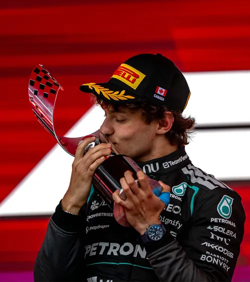 Antonelli, de neoprit în Formula 1    FOTO.  Italianul a obținut a patra victorie la rând! George Russell,   criză de nervi după ce a abandonat.  Ce pedeapsă a primit