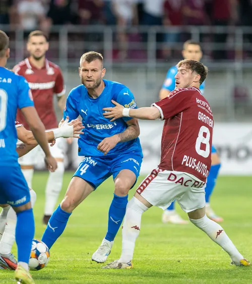 LIVE    Rapid - U Craiova,  în play-off » Prima ocazie mare a meciului