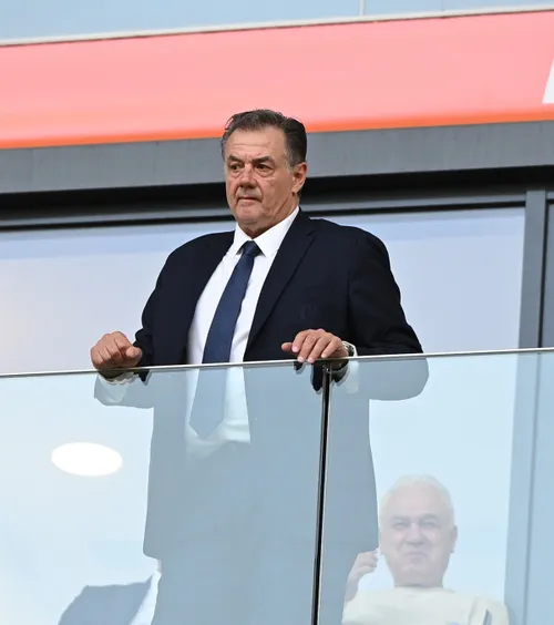 Vassaras, OUT?  Marius Avram face dezvăluiri incendiare: „Se pune cu adevărat problema” +    Cine l-ar putea înlocui pe grec în fruntea CCA