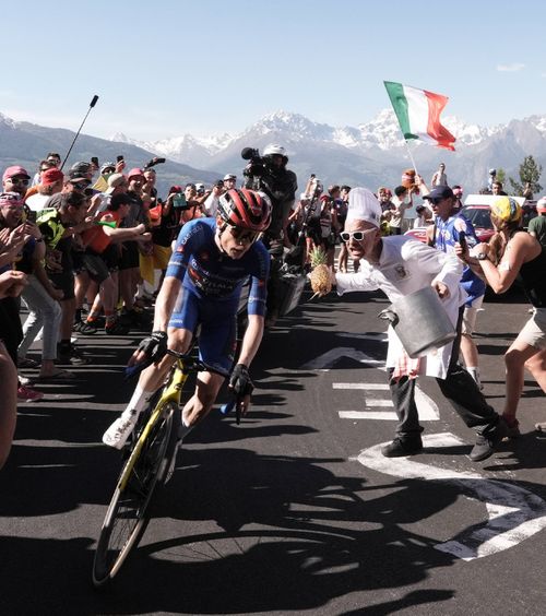„Nu mai risc”    Vingegaard e 99% învingător în Il Giro,  cu 5 etape înainte de finalul Turului Italiei. De ce se protejează