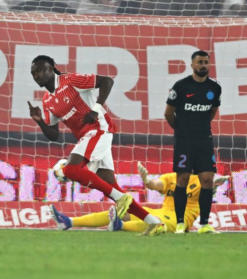 Karamoko, ce revenire!    VIDEO.    Impact instant  în derby-ul cu FCSB, la primele minute după accidentare