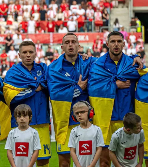 Romanchuk a debutat la națională!  FOTO.   Stoperul Craiovei, titular pentru Ucraina  la 2-0 cu Polonia. Ce post a jucat, ce a făcut și ce a spus selecționerul
