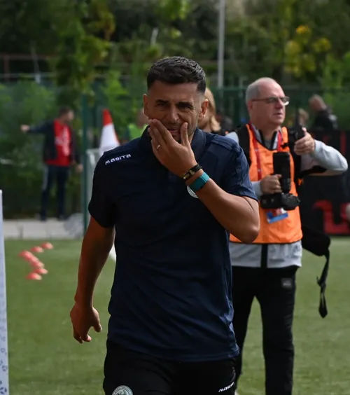 „Dică făcea pe șmecherul”  Patronul FCSB explică de ce nu s-a înțeles cu fostul antrenor al roș-albaștrilor:   „Nu îmi faci schimbările”