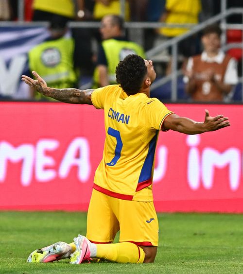 I-a ieșit pariul lui Hagi     FOTO.   Florinel Coman   a marcat  la doar câteva minute după ce a intrat pe teren cu Țara Galilor