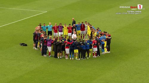 Christian Eriksen s-a prăbușit pe gazon la Danemarca - Ucraina. Foto - captură Prima Sport (32).jpg