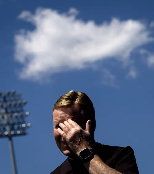 Suferința lui Koeman  Selecționerul Olandei vorbește despre   lupta soției sale cu cancerul:  „După tratament, are efecte secundare două zile”