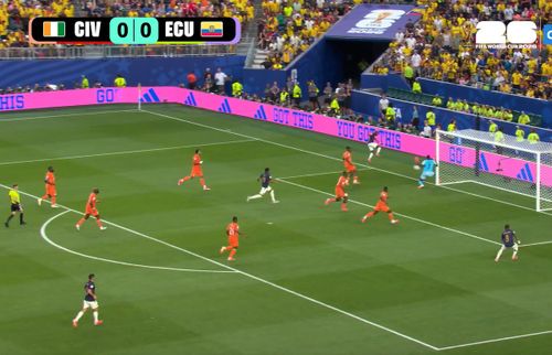 Enner Valencia a lovit bara transversală în minutul 46. Foto: captură FIFA.com