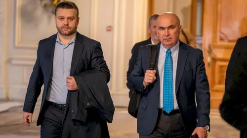 Mesaj de ultimă oră al primarului Ciucu din îndepărtatul Singapore, pentru colegii din PNL, înainte de “ședința istorică” de azi: Sus inima, vom rezista!