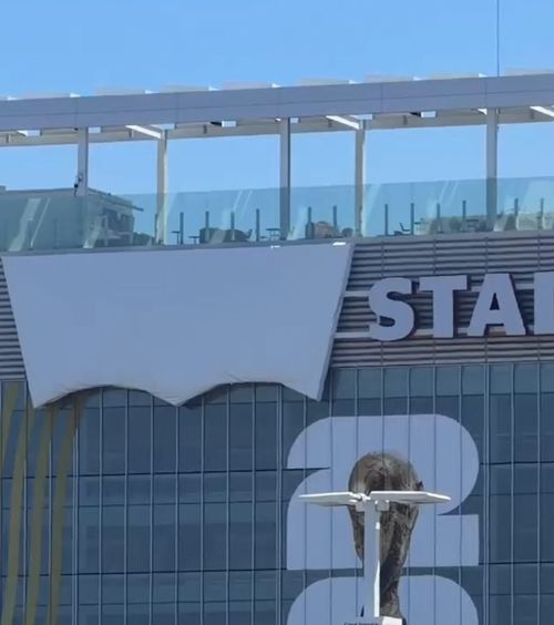 Râd de regulile FIFA    VIDEO.   Cum a reacționat un mare brand, după ce   reclama imensă i-a fost acoperită  pe stadionul de la Mondial