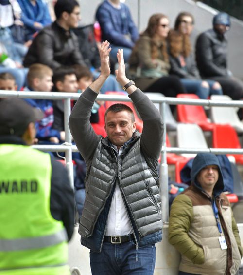 „Vitebsk are un singur avantaj”  Hamutovski o expune complet pe   adversara U Craiova:  „Cel care conduce echipa e ca Gigi Becali”