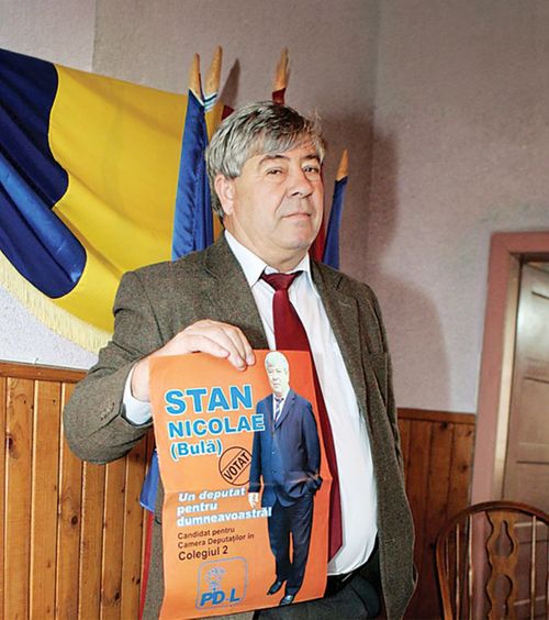 Primarul „Bulă”, în război cu FRF  Echipa unei comune din Olt se judecă cu Federația după excluderea din Liga 3:   „Ăla este escrocul”