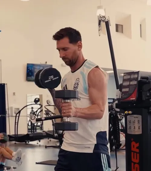 Messi a cucerit internetul    VIDEO.  Căpitanul Argentinei și-a surprins fanii cu fizicul său, în ziua în care   a împlinit 39 de ani