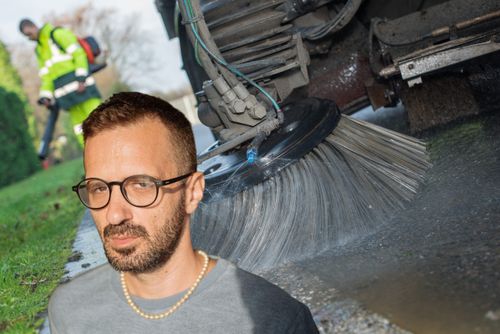 Răspuns uimitor. Am întrebat și am aflat direct de la sursă cu ce sunt spălate străzile din București