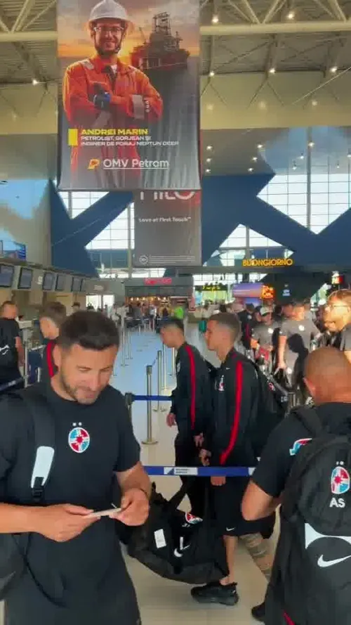 FCSB a plecat în cantonamentul din Țările de Jos. Foto: Facebook / FCSB