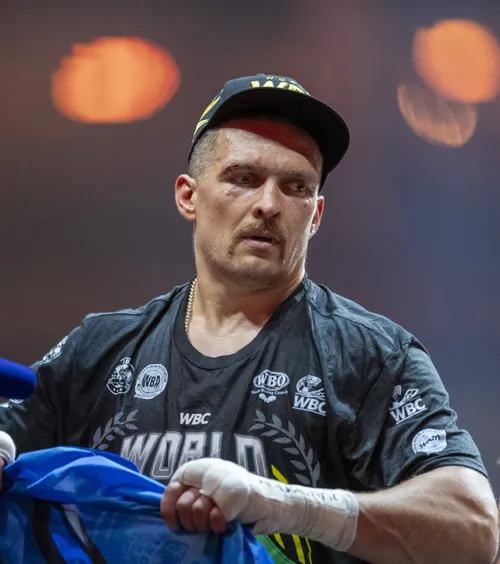 Renunță la centurile sale!   Motivul din spatele deciziei luate de campionul mondial    Oleksandr Usyk