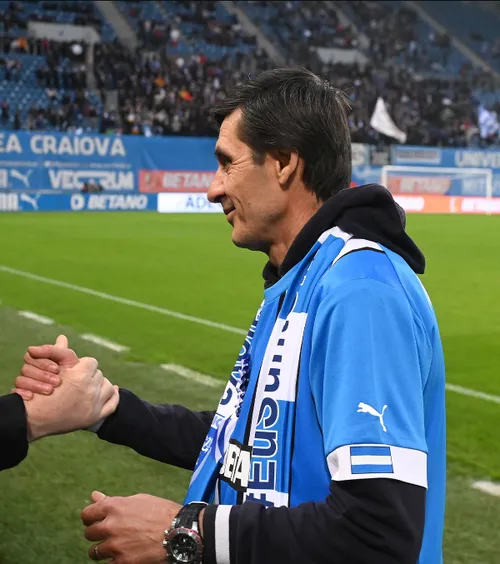 Mogoșanu, demis!   La o lună după dezvăluirile făcute pentru   GOLAZO.ro,  antrenorul a fost dat afară de la Craiova:   „Probabil i-a deranjat”