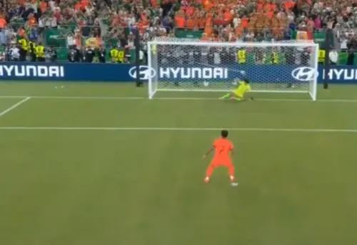 Penalty-ul ratat de Justin Kluivert în 16-imile CM 2026. Foto: X/@falcions85