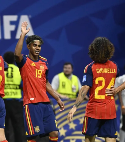 „Îl mănânc de viu!”    Lamine Yamal îl avertizează pe Cucurella  după transferul fundașului la Real. La Mondial se pregătește El Clasico