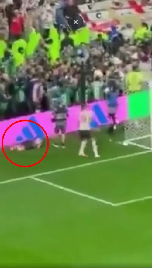 Momentul accidentării lui Jordan Henderson / foto: capturi video Facebook/Diario AS