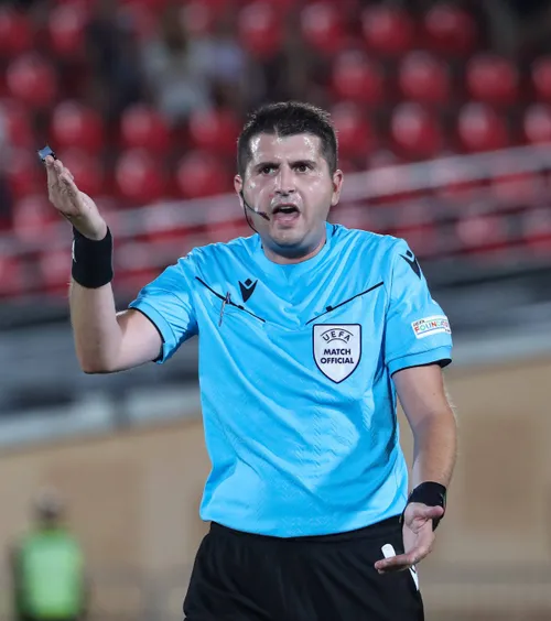 Excluși din Europa League!    Patru arbitri români,  out de la meciul la care fuseseră delegați