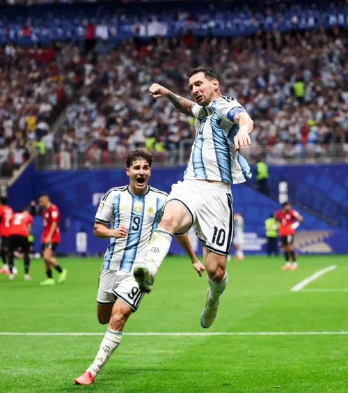 Messi, dar până când?    ANALIZĂ:  De ce Argentina   nu e favorită  la a câștiga Campionatul Mondial 2026