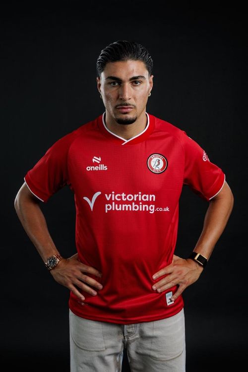 Lisav Eissat, prezentat oficial la Bristol City (FOTO: bcfc.co.uk)