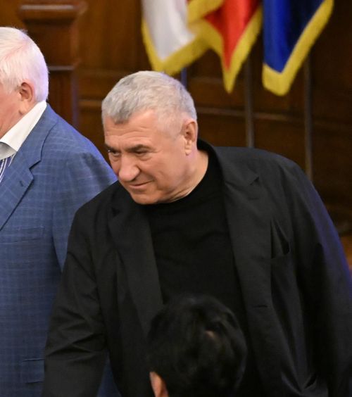 „A fost o prostie”   Jucătorul care a aprins conflictul dintre   frații Becali și Victor Pițurcă