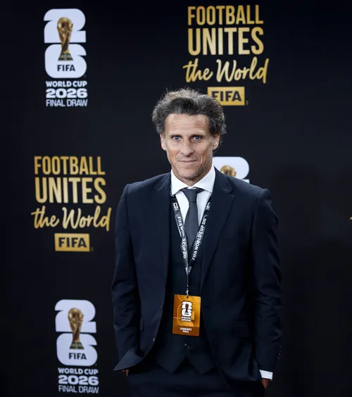 Surpriză după dezastrul de la CM 2026   Fostul golgheter de la Mondial   va fi selecționer.  Are doar 23 de meciuri ca „principal”