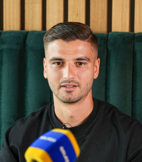 „Spovedania” lui Nedelcu    VIDEO.     „Bunicul vindea fier vechi  ca eu să merg la fotbal” » Momentul critic când putea fi dat afară de la Academia Hagi