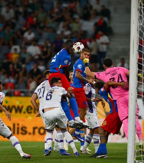 Cauza frustrării lui Andone  Antrenorul Argeșului a reacționat furios după 0-2 cu FCSB.   Esența motivului: „Toți ne refuză!”
