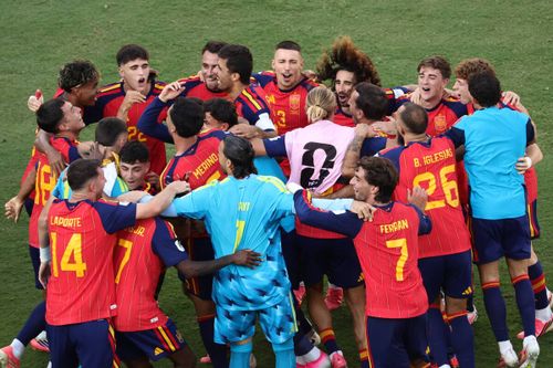 Bucuria jucătorilor spanioli după câștigarea CM 2026 / Foto: IMAGO.jpg