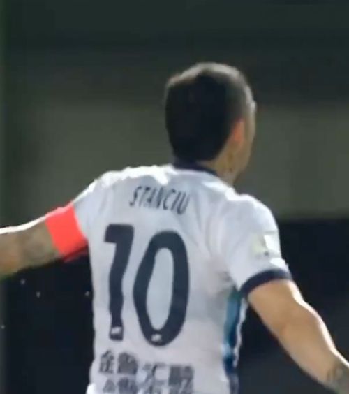 Stanciu, pe val în China     FOTO.  Românul a ajuns la   4 meciuri consecutive cu gol  » Și-a calificat echipa în sferturile Cupei