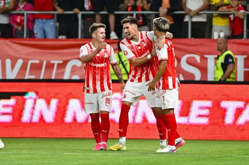 Dinamo - U Craiova, meci / foto: Raed Krishan + Iosif Popescu - GOLAZO.ro