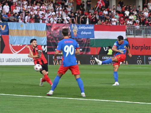 Csikszereda - FSCB, meci. FOTO Sportpictures (2).jpg
