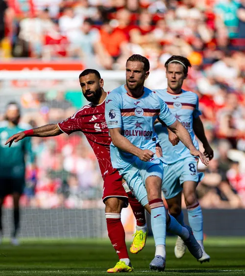 Transfer șocant în Premier League  Ex-căpitanul lui Liverpool, aproape de o mutare   la rivală!