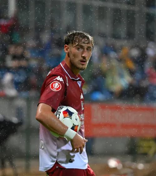 „Nu știu care sunt regulile”  Grameni, nedumerit după penalty-ul repetat din   FC Botoșani - Rapid:  „Data viitoare mai bine îl las pe Ongenda să dea în minge”