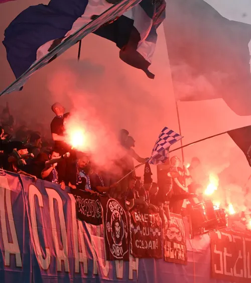 „Mentalitatea pulanului”  Peluza Nord Craiova   contestă vehement  decizia conducerii: „Cum să te transformi în jandarmul mizerabilei UEFA?”