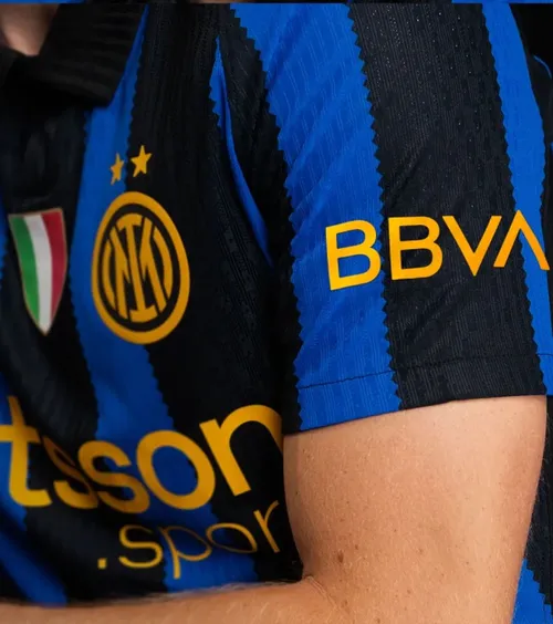 Interul lui Chivu, ce lovitură!  Campioana Italiei a semnat un   contract de sponsorizare  record. E fără precedent în Serie A