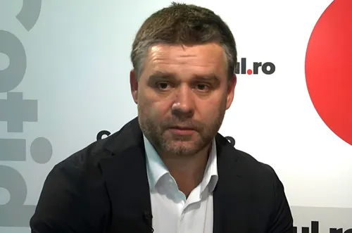 Ciuda domnului Ciucu, exprimată înainte de noua vizită obligatorie la poliție, făcută dimineață. "M-a pus dracu' să candidez la PMB. Era bine la sector, poate nici nu aveam dosar penal"