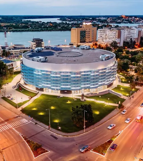 Noua Sală Polivalentă din România e gata!    FOTO+VIDEO:  Arena de   25 de milioane de euro  va fi inaugurată cu un campionat european