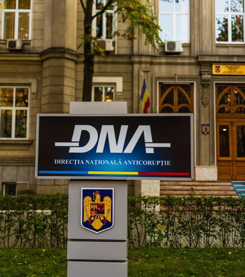Dosar de corupție la ONJN  Directoarea instituției care supraveghează jocurile de noroc, reținută pentru   luare de mită