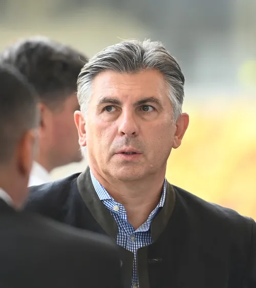 „Să dea drumul la treabă!”  Ionuț Lupescu, apel public pentru  reluarea lucrărilor  la noul stadion Dinamo: cine e în măsură să răspundă