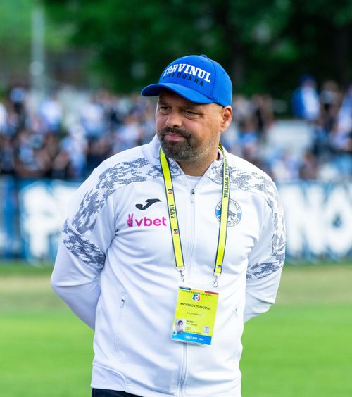 Florin Maxim a surprins la interviu   Obiectiv măreț  setat de antrenorul de la Corvinul: „În play-out ajungem oricum”