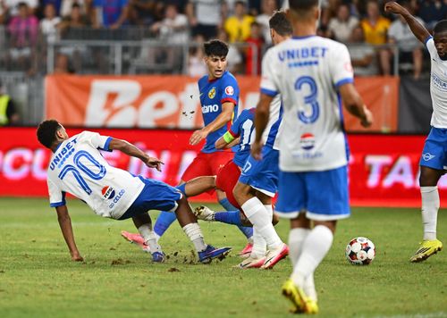 FCSB - Farul, meci. FOTO GOLAZO (6).jpeg