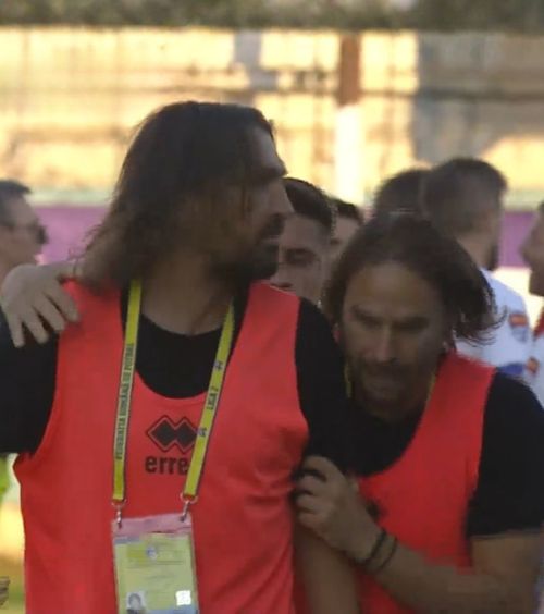 A șutat în capul lui Dan Alexa!   Scandal la finalul meciului Politehnica Timișoara - Chindia » „Chirurgul”,  greu de stăpânit!