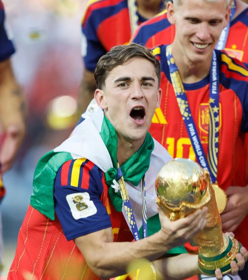 Gavi, apariție-șoc!   VIDEO+FOTO:  Jucătorul spaniol  și-a respectat pariul  din perioada CM 2026