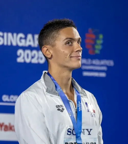 „Îmi fierbe un pic sângele”  Mesajul lui  David Popovici pentru sportivii ruși,  înainte de Europenele de înot de la Paris