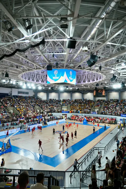 Tulcea s-a îndrăgostit de baschet!   VIDEO:  Reportaj GOLAZO.ro cu atmosfera incredibilă la Europeanul U18:  peste 20.000 de oameni  și imagini care au făcut înconjurul lumii